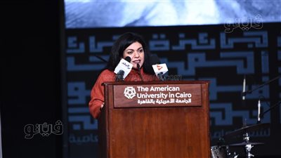 نوارة نجم تكشف كواليس كتابة والدها تتر مسلسل حضرة المتهم أبي (صور) 