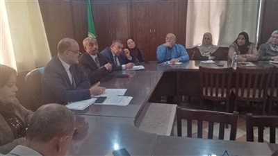 وكيل تعليم الإسماعيلية يعقد اجتماعا لبحث الاستعدادات لامتحانات الفصل الدراسي الأول