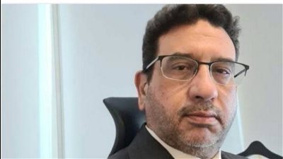  الشكاوى من الخدمات الطبية تجبر رئيس شركة الخدمات الجوية على إجراء حركة تنقلات