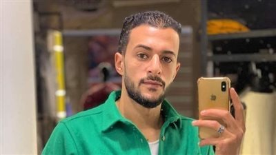 لحظة مقتل صاحب محل ملابس على يد آخر بسبب عامل في الدقهلية 