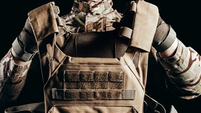 وجبة بيتزا وراء ابتكار السترات المضادة للرصاص