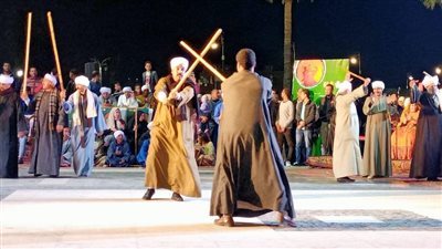 استعراضات بالعصا في ختام مهرجان التحطيب الثاني عشر بالأقصر (فيديو)