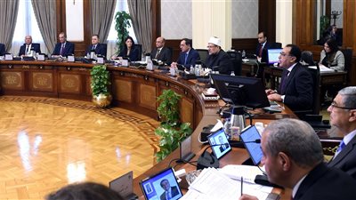 قرارات مجلس الوزراء، تخصيص 3 قطع أراض لإنشاء محطات تحلية مياه البحر في 3 محافظات 