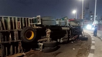 حادث الطريق الإقليمي، المباحث تستمع لأقوال مصابي انقلاب سيارة نقل