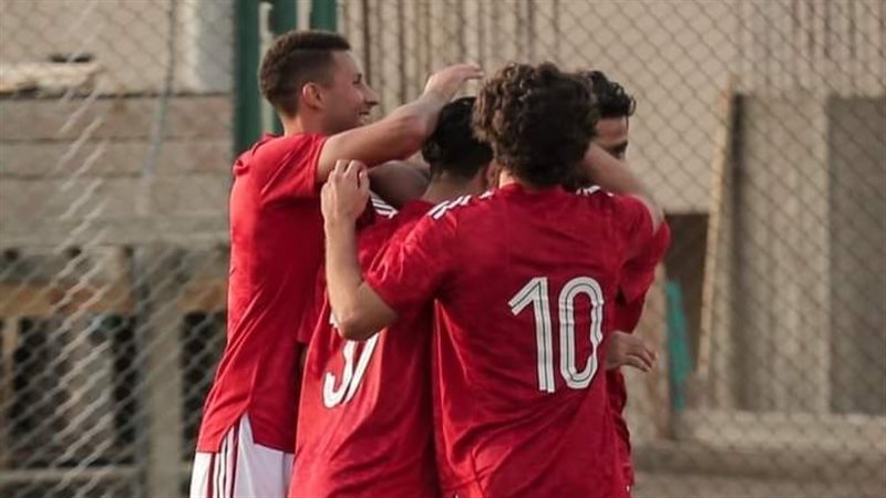 الأهلى 2001، فيتو