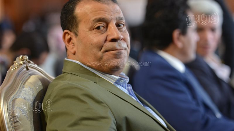 الكاتب الصحفي عصام