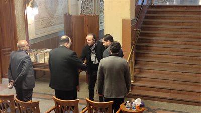 غياب نجوم الفن عن عزاء المنتج محمد عمارة بمسجد الرحمن الرحيم (صور) 