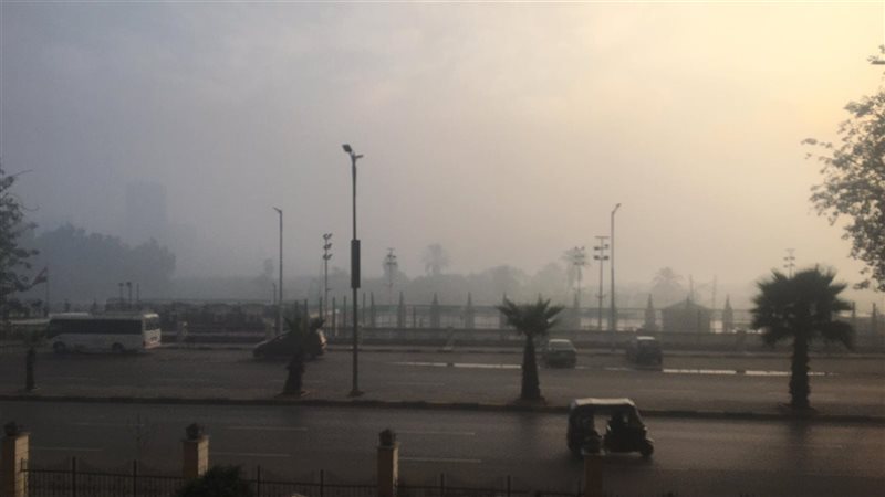 غيوم وشبورة مائية