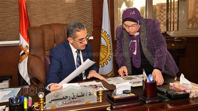 محافظ الغربية يبحث ملف تطوير الهوية البصرية للقرى 