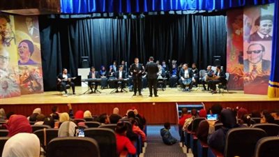 فرقة أبوقير للموسيقى العربية تقدم حفلا رائعا بقصر ثقافة وادي النطرون (صور)