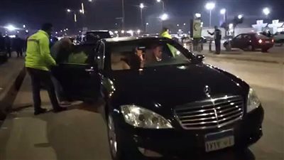 العامري فاروق يغادر مستشفى 6 أكتوبر بعد الاطمئنان على مصابي سور صالة حسن مصطفى (فيديو)