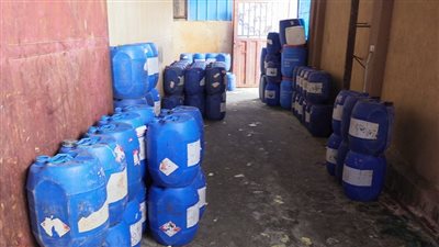 ضبط أطنان من السلع المغشوشة و3 مراكز طبية بها نفايات خطرة في 3 محافظات (صور)