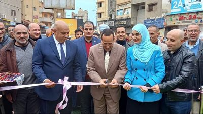 محافظ شمال سيناء يفتتح معرضا لبيع السلع الغذائية بأسعار مخفضة (صور)