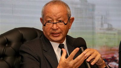 ساويرس يضع روشتة لإنقاذ مستشفى سرطان الأطفال 57357 