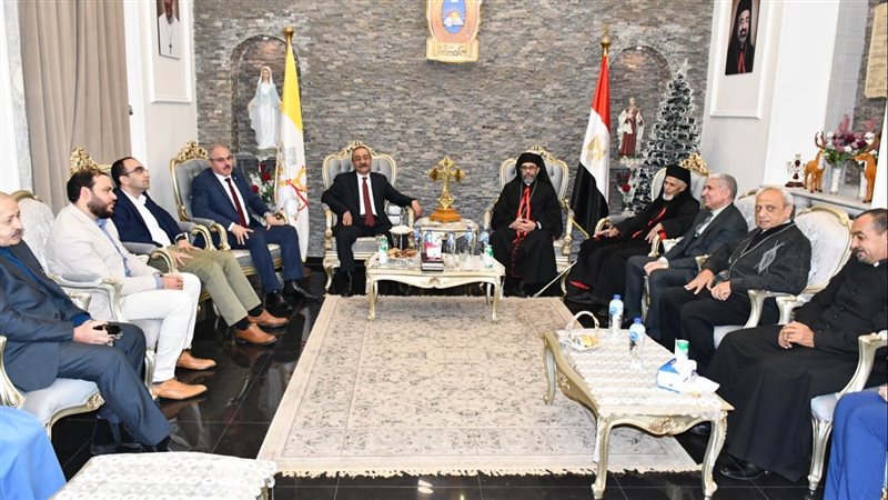  تقديم التهنئة للأقباط