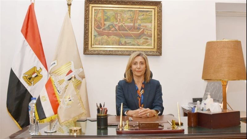 نيفين الكيلاني وزيرة