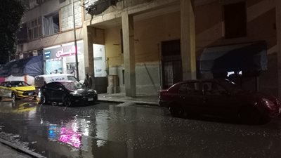 بورسعيد تشهد سقوط الأمطار الرعدية المتواصلة (صور)