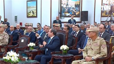 السيسي: أفرجنا عن بضائع بقيمة 5 مليارات دولار من أصل 15 مليار دولار 