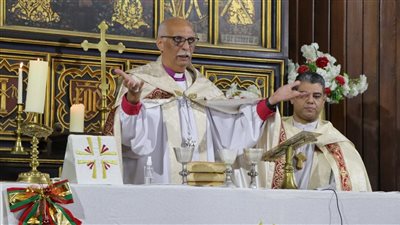 رئيس الأسقفية: البحث عن الماديات يفقدنا فرص رؤية الله