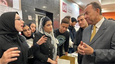 يوم علمي بعلوم المنصورة الجديدة بعنوان “Physics day”