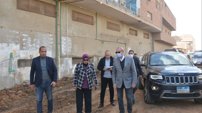 محافظ القليوبية خلال