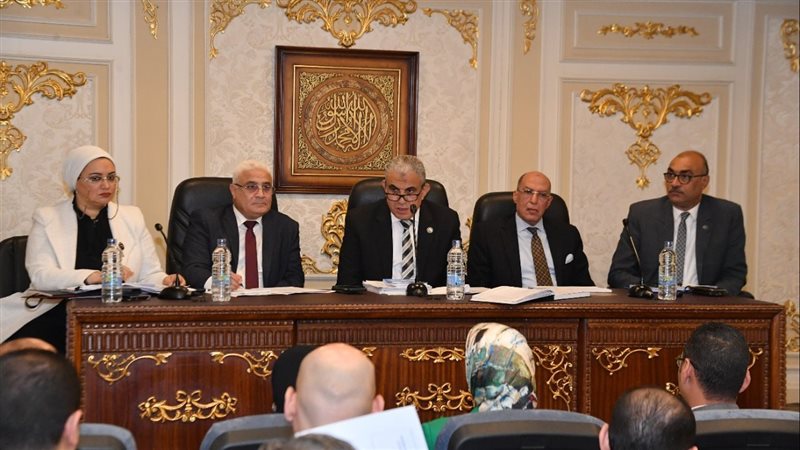 مناقشة مشروع قانون