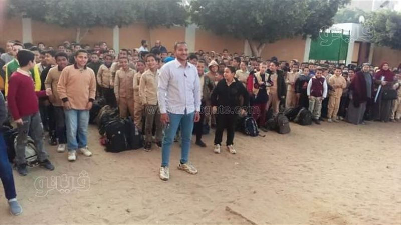 تلاميذ مدرسة دنديل