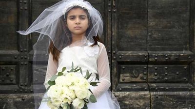  لحم‭ ‬رخيص.. ظاهرة‭ ‬زواج‭ ‬القاصرات‭ ‬تتحدى‭ ‬القانون‭ ‬والمجتمع.. وارتفاع في معدلات وفيات الأمهات 