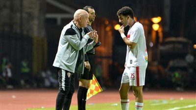 جلسة تجمع فيريرا وزيزو في مران الزمالك