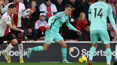 الدوري الإنجليزي، برايتون يفوز على ساوثهامبتون 3 / 1 