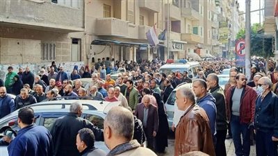 قتلوها لسرقة أموال الأيتام، تشيع جثمان سهير الأنصاري بالبحيرة (فيديو)