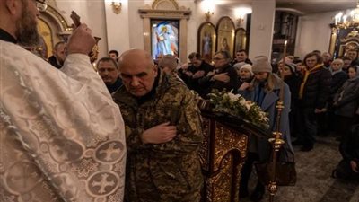 أوكرانيا تغير موعد عيد الميلاد لمخالفة الكنيسة الروسية