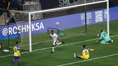 الدوري السعودي، التعادل 2/2 يحسم قمة الهلال والنصر (صور)