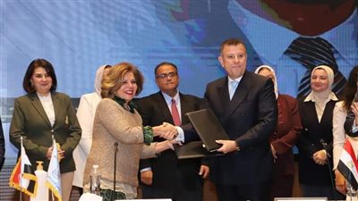 جامعة عين شمس توقع بروتوكول تعاون مع القومي لحقوق الإنسان 