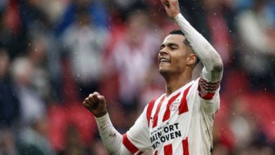 صفقات ليفربول، تفاصيل صفقة الهولندي جاكبو بعد الانضمام للريدز