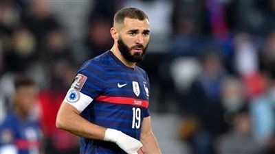 بنزيما يكذب تصريحات مدرب منتخب فرنسا