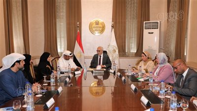 وزير التعليم يلتقى وفد الأمانة العامة لجائزة خليفة التربوية 