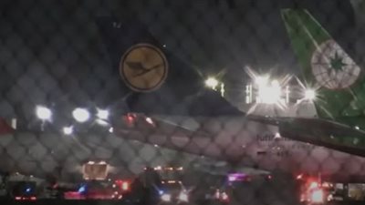 طائرة تهبط اضطراريا في شيكاغو بسبب حاسب محمول (فيديو)