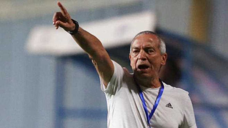 فيريرا، فيتو