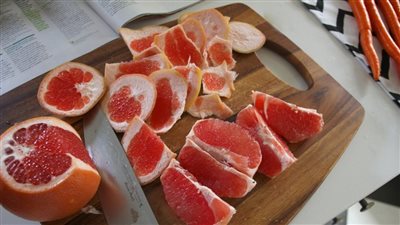 فوائد الجريب فروت، ينظم حركة المعدة ويقوي المناعة وينقص وزنك