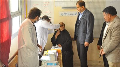 حياة كريمة تطلق قافلة طبية لعلاج 360 مواطنا بقنا