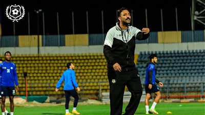 ميدو يخوض أول مران مع الإسماعيلي استعدادا لمباراة الزمالك (صور)