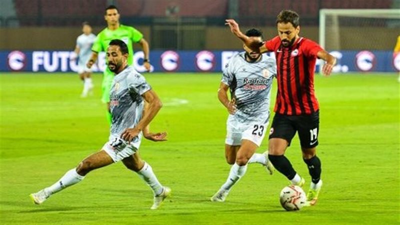 فيوتشر وفاركو، فيتو