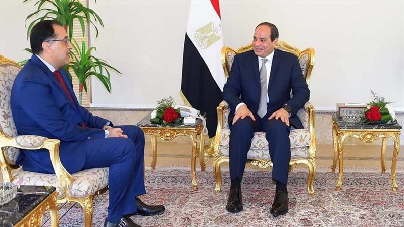 الرئيس السيسي ومصطفى