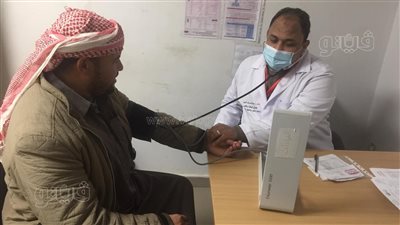 الكشف على ٣٠٧ مواطنين في قافلة الدعم الطبي والعلاجي بمدينة النجيلة غرب مطروح (صور)