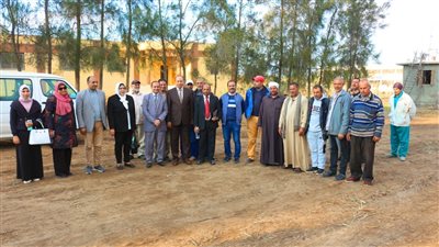 رئيس جامعة المنصورة يتفقد الوحدات الإنتاجية لمزرعة كلية الزراعة بقلابشو (صور)