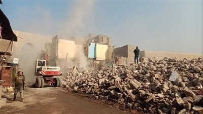 إزالة العشوائيات بسور مجرى العيون.. نقل 1600 أسرة لكمبوند متكامل الخدمات بالبساتين