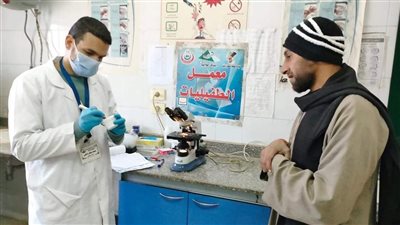 صحة المنيا تقدم الخدمات الطبية والعلاجية لـ1896 حالة بأبوقرقاص