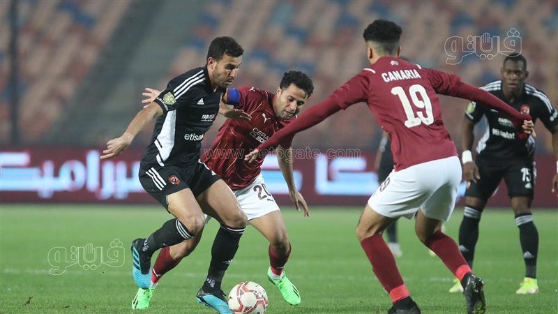الأهلي يتعادل أمام