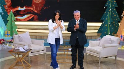 زاهي حواس ضيف منى الشاذلي على CBC